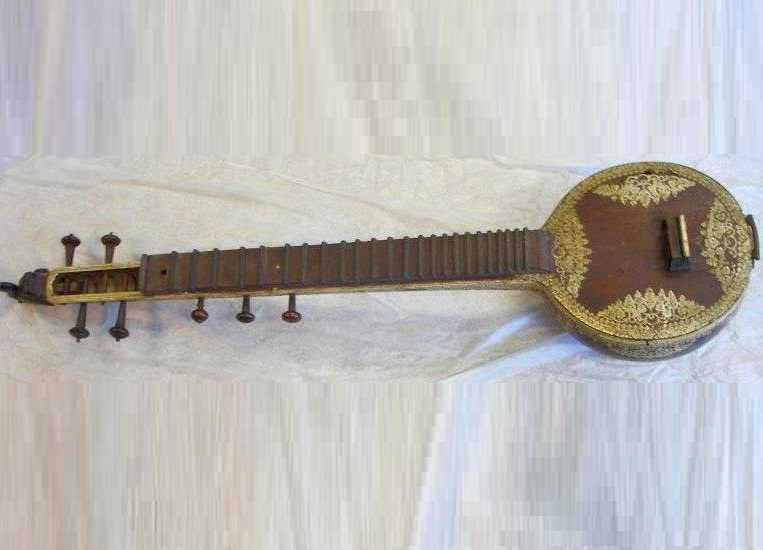 Tritantri Vina